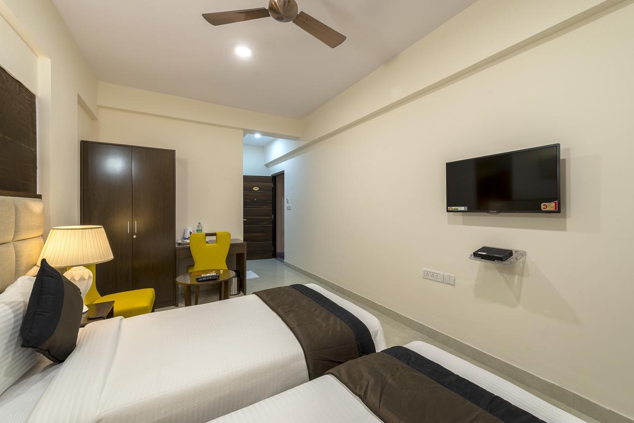 Hotel Daffodil Delight - Manyata Tech Park Bangalore Exterior foto
