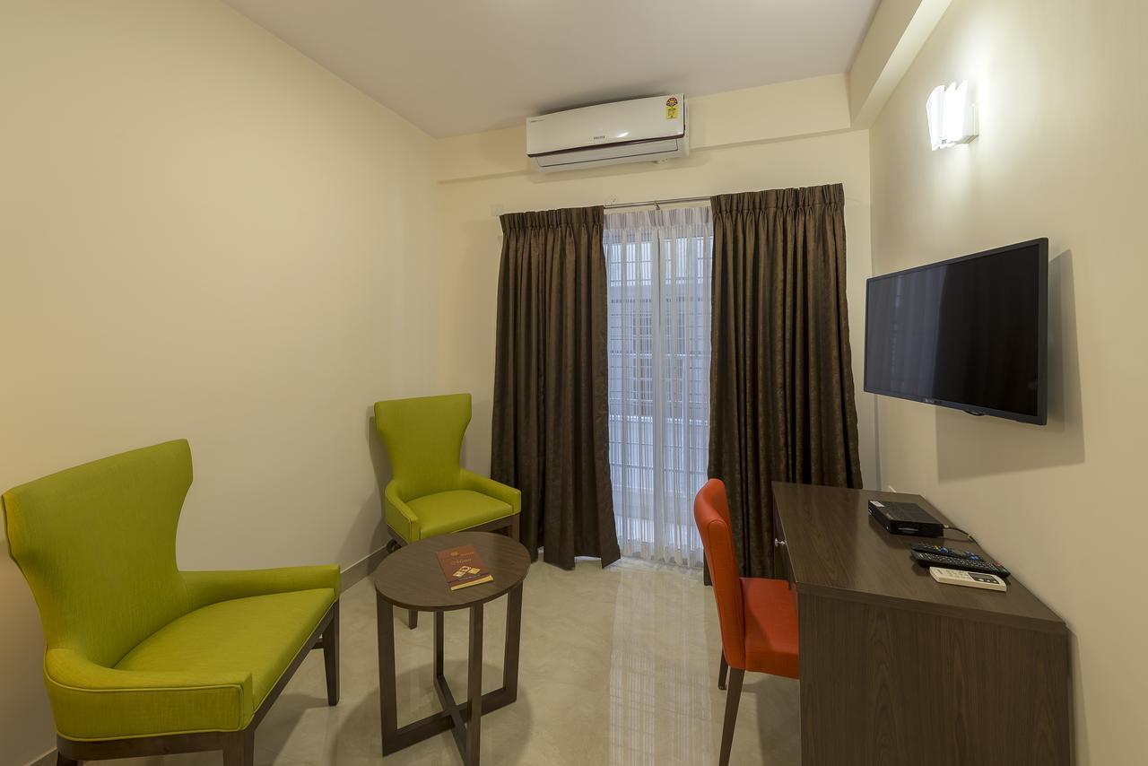 Hotel Daffodil Delight - Manyata Tech Park Bangalore Exterior foto