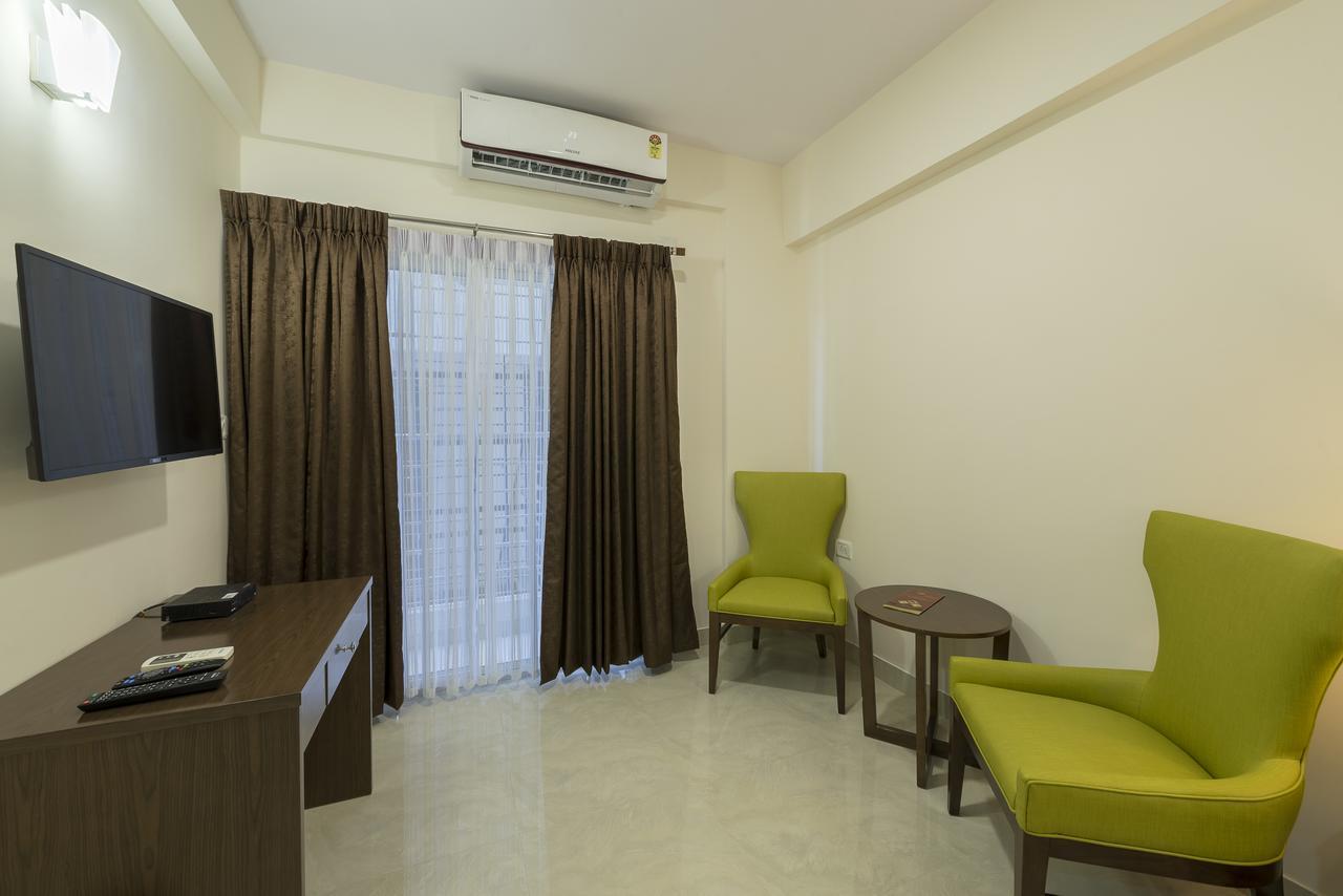 Hotel Daffodil Delight - Manyata Tech Park Bangalore Exterior foto