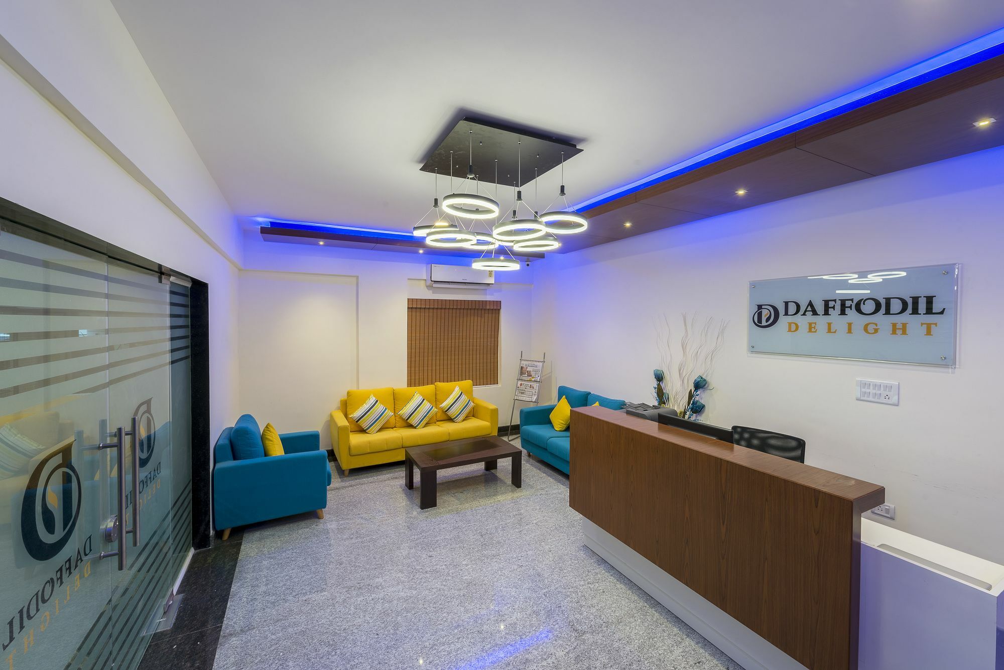 Hotel Daffodil Delight - Manyata Tech Park Bangalore Exterior foto